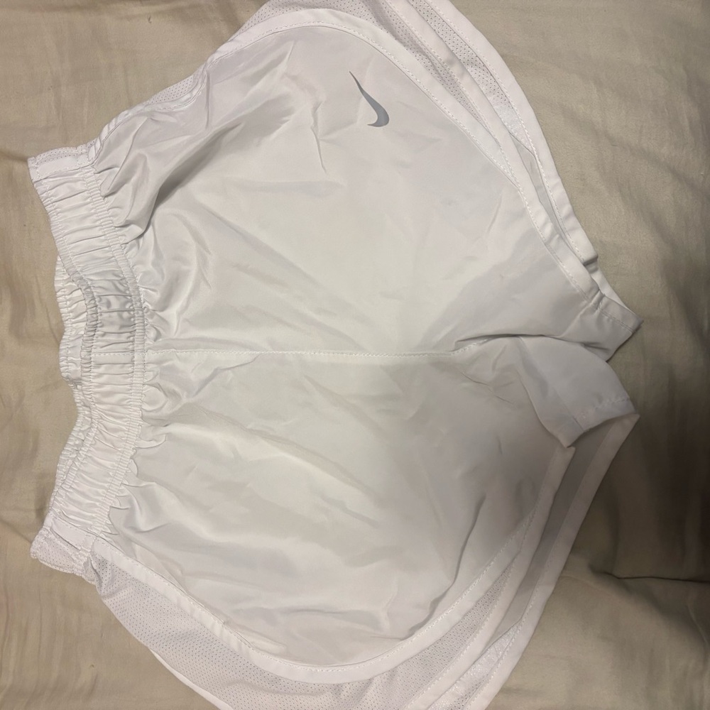 Nike Women's Light Gray Athletic Shorts